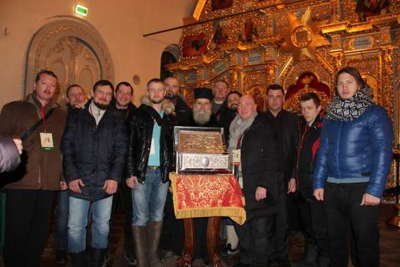 Православные воюют и молятся за Игоря Стрелкова и Новороссию — Андрей Кормухин (видео) | Русская весна