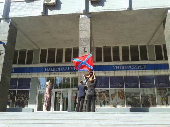 Соцопрос: Выпускники ДНР предпочитают получать высшее образование в вузах республики Соцопрос: Выпускники школ ДНР предпочитают получать высшее образование в вузах Республики | Русская весна