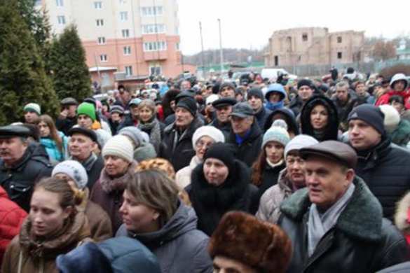 Сумчан «достало» по 8–10 часов оставаться без электричества (фотолента) | Русская весна