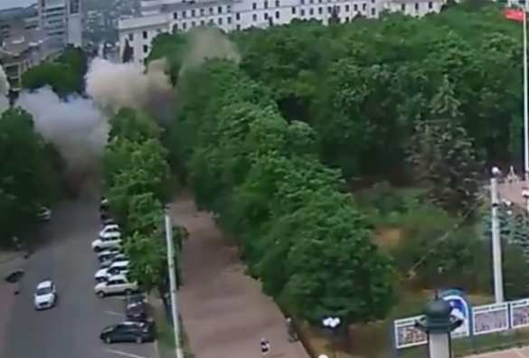 Авиаудар по луганской ОГА. Свидетельства очевидцев: заведующая детсадом Светлана Бурман (ВИДЕО) | Русская весна