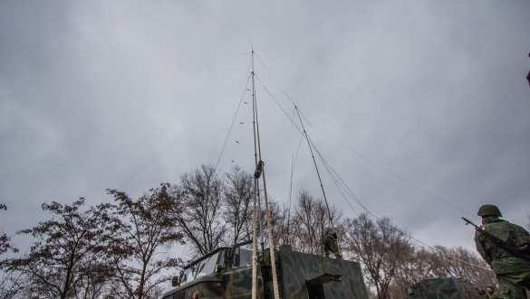 «Есть связь!» — ВС ДНР провели полевые учения (ВИДЕО) | Русская весна