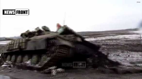 Кадры зачистки Углегорска. На горизонте полыхает Дебальцево (ВИДЕО) | Русская весна