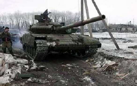 МОЛНИЯ: на Краматорском направлении завязался танковый бой (АУДИО) | Русская весна