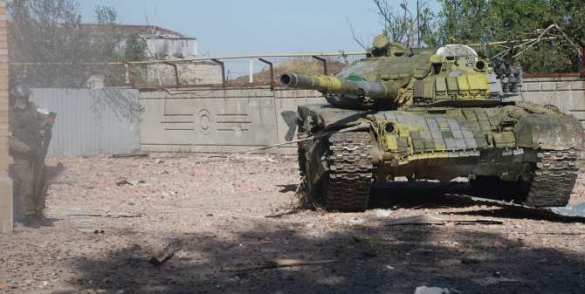 Подробности боев под Мариуполем: Уничтожен дот ВСУ, снаряд взорвался на позиции снайперов нацгвардии, подбит беспилотник (ФОТО, ВИДЕО) | Русская весна