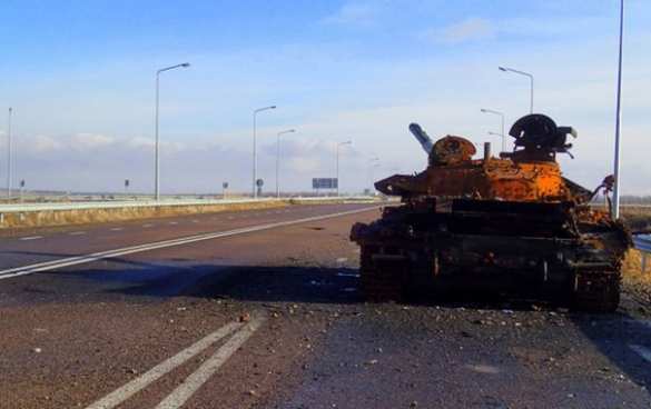 Кровь и слезы Луганска — репортаж из разрушенного войной города (фотолента) | Русская весна