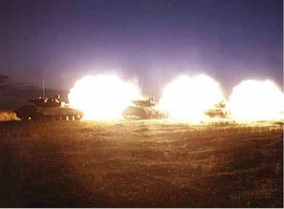 В ДНР идут бои и артдуэли на многих участках фронта  | Русская весна