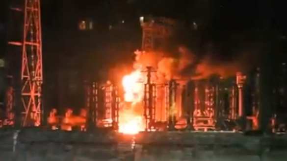 Массированный удар по Херсонской ТЭЦ (ВИДЕО) | Русская весна