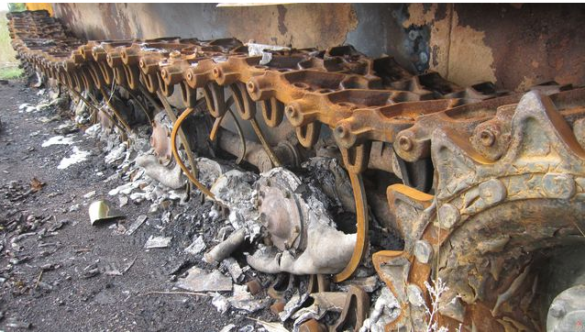 Линия фронта — Никишино: небо озаряется ярким пламенем — сожжены 2 грузовика, БТР и личный состав ВСУ | Русская весна