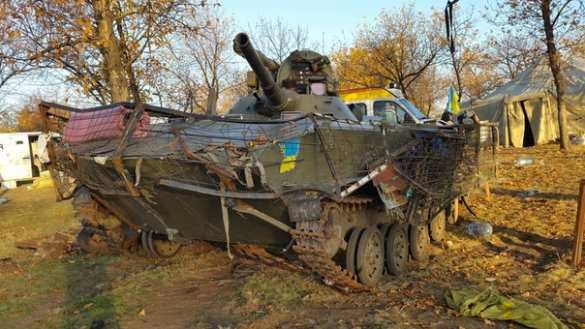 Никишино: сейчас идет бой, противотанковым ружьем времен ВОВ уничтожена БМП ВСУ | Русская весна