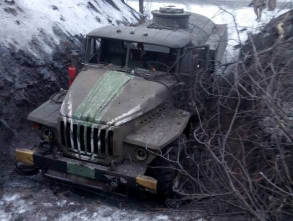ВАЖНО: ВСУ понесли существенные потери в военной технике под Волновахой — опубликованы кадры (ФОТО) | Русская весна