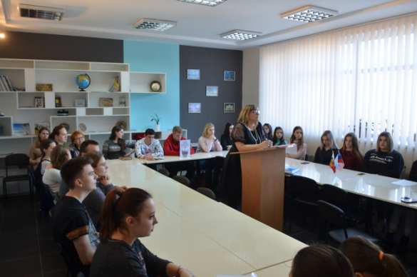 В ЛНУ имени Тараса Шевченко состоялся телемост между ЛНР и РФ | Русская весна