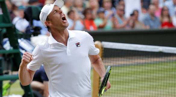 Американский теннисист, заболевший COVID-19, сбежал из России, испугавшись госпитализации | Русская весна