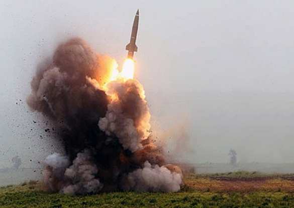 Удар тактической ракетой «Точка-У» по террористам в Сирии — опубликованы кадры (ВИДЕО) | Русская весна