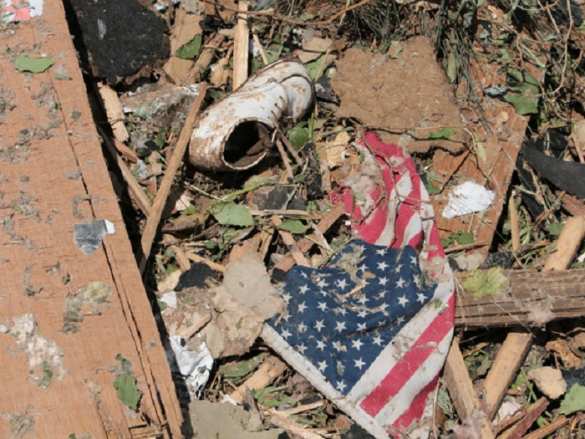 Торнадо в США: есть погибшие, дома лежат в руинах (ФОТО, ВИДЕО) | Русская весна