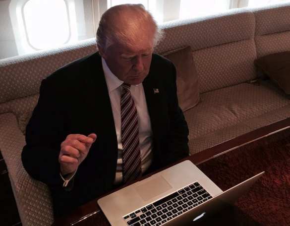 Трамп откажется от аккаунта президента США в Twitter | Русская весна