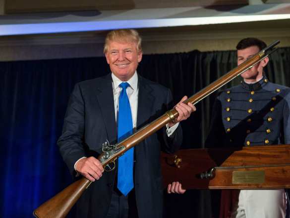 Кадры «расстрела» Трампа в школе взрывают американские СМИ (ВИДЕО) | Русская весна