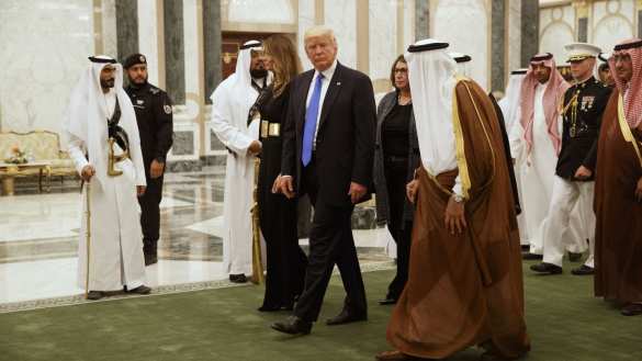 Трамп договорился о совместной борьбе с террором с главным спонсором ваххабизма на Ближнем Востоке | Русская весна
