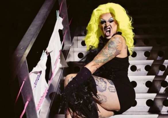 Олимпиаду-2024 в Париже откроет трансвестит на 25-сантиметровых каблуках (ФОТО) | Русская весна