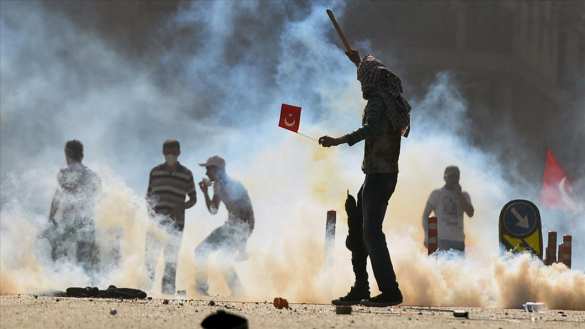 Коллапс экономики и столкновения в Турции: народ восстаёт против режима Эрдогана (ВИДЕО) | Русская весна