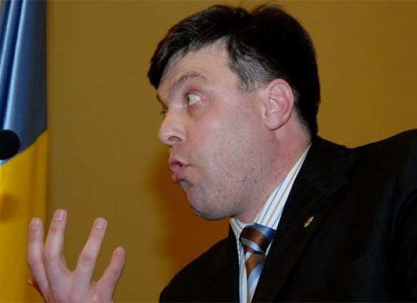 Тягнибок похвалился, что его люди снесли памятник Ленину в луганской деревне | Русская весна