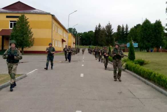 ВАЖНО: Во время учений на Украине погиб военнослужащий, еще восемь ранены, — Генштаб ВСУ (ВИДЕО) | Русская весна