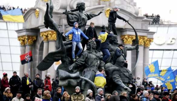 Украинцы надеются сбежать в Испанию и Польшу | Русская весна