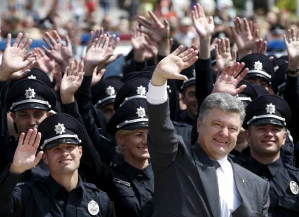 Более трети сотрудников новой патрульной полиции Киева ранее судимы | Русская весна