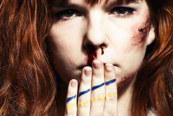 «Украинцев унижают»: вдову карателя оттаскали за волосы в ответ на требование говорить по-украински (+ВИДЕО, ФОТО) | Русская весна