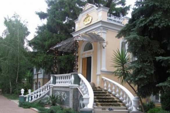 В Одессе атакуют Московский Патриархат РПЦ В Одессе атакуют Московский Патриархат РПЦ | Русская весна