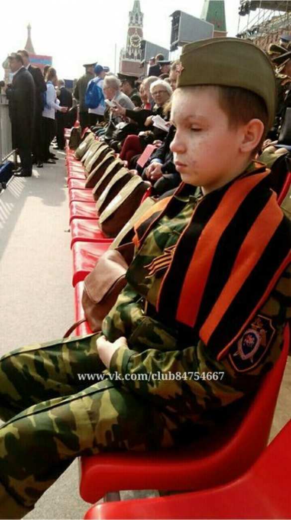 Ваня Воронов побывал на Параде Победы в Москве (ФОТО) | Русская весна