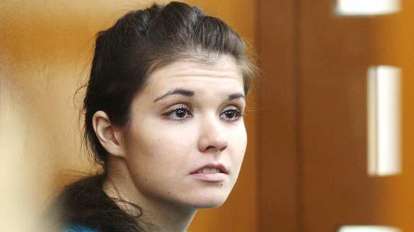 Варвара Караулова, пытавшаяся сбежать в ИГИЛ, вышла из колонии по УДО | Русская весна