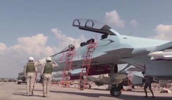 Что увидели иностранные журналисты на авиабазе ВКС РФ в Сирии (ФОТОЛЕНТА) | Русская весна