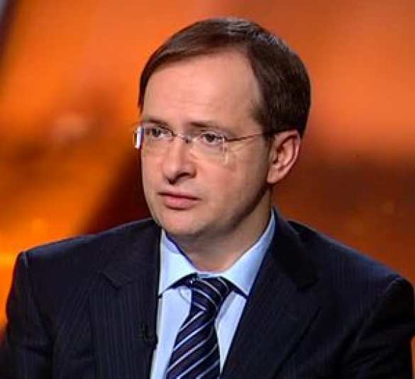 Продюсера польского телеканала уволили за извинения перед Мединским | Русская весна