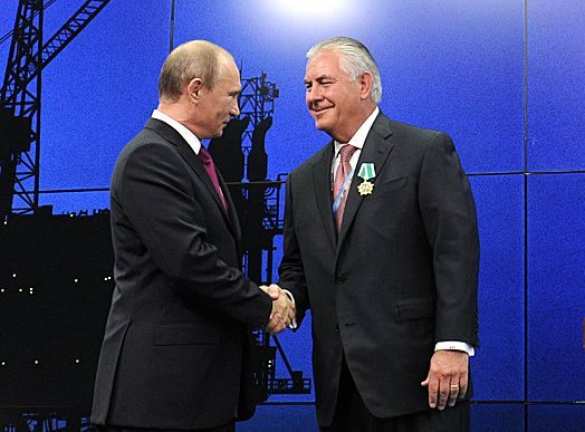 МОЛНИЯ: Сенат США одобрил назначение госсекретарем кавалера российского ордена Дружбы Народов | Русская весна