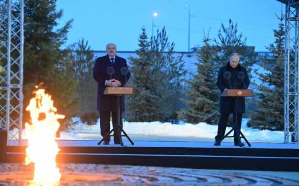«Мы никому не позволим стрелять в спину русскому человеку!» — Лукашенко | Русская весна