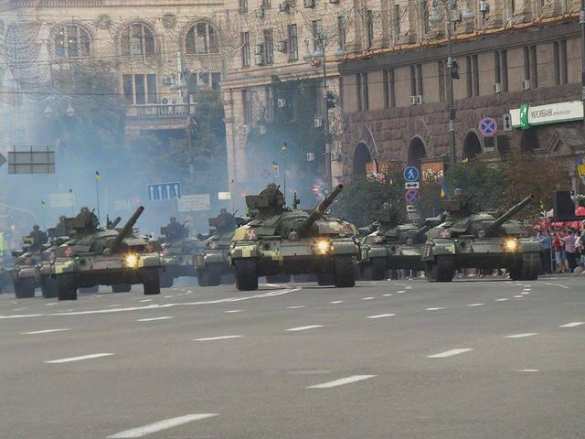 Военный парад в Киеве. ПРЯМАЯ ТРАНСЛЯЦИЯ. Смотрите и комментируйте с «Русской Весной» (+ФОТО) | Русская весна