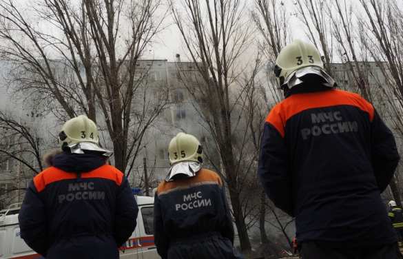 Под завалами пострадавшего от взрыва газа дома могут находиться четыре человека | Русская весна