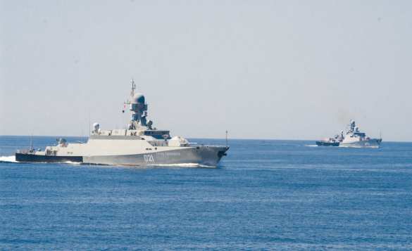 Каспийская флотилия уничтожила минное заграждение на учениях | Русская весна