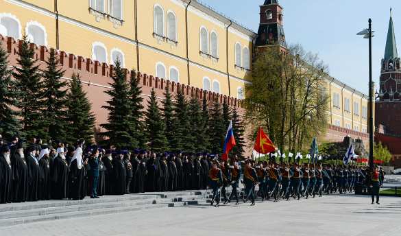 Критики «Бессмертного полка» плюют людям в души — патриарх Кирилл  | Русская весна