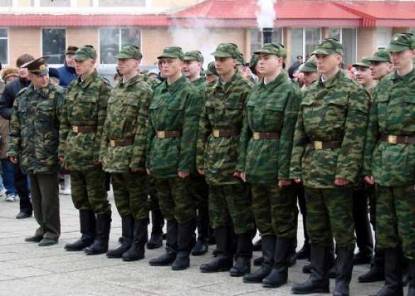 Более 1,5 тысяч крымчан решили служить по контракту в армии России в ходе агитационной акции | Русская весна