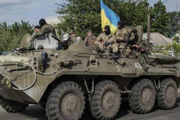 ВСУ превращают Широкино в пылающий ад во время перемирия (ВИДЕО) | Русская весна