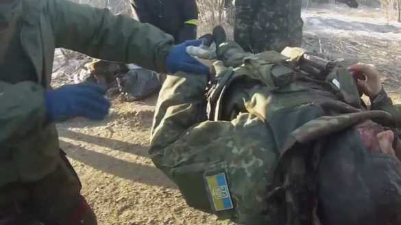 Солдат ВСУ: Обстреливаем Донецк. Пески, Водяное и Опытное — особенно жарко на сей момент | Русская весна