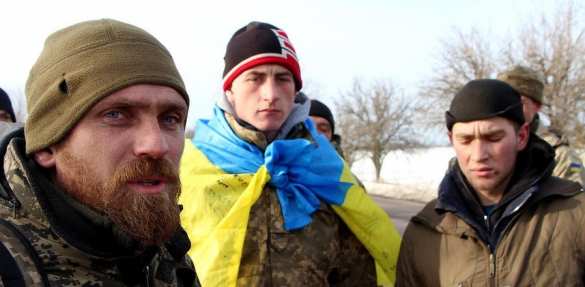 «Грязь, голод и чесотка», — военнослужащие 53 бригады ВСУ о своем существовании (ФОТО) | Русская весна