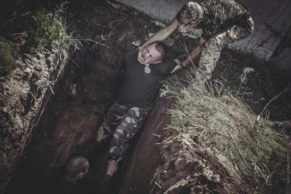 «Пьянь в камуфляже» — журналист о главном биче украинской армии | Русская весна