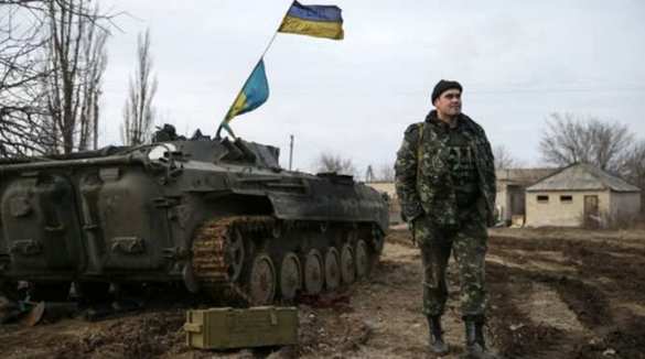 Танки и снайперы «Азова» атаковали ополченцев в Широкино (ВИДЕО) | Русская весна