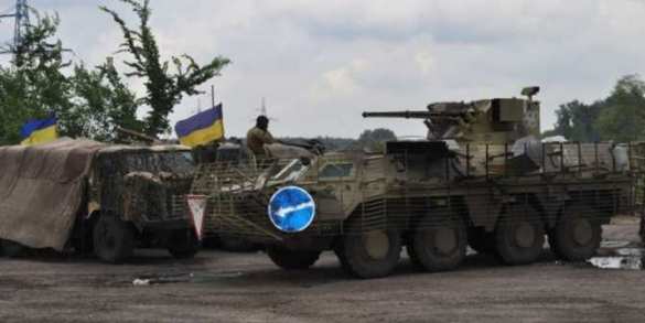 Пьяный водитель БМП ВСУ свалился в кювет вместе с бойцами, за это сослуживцы пообещали его пристрелить (ВИДЕО 18+) | Русская весна