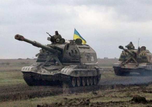 Минобороны ДНР: ВСУ ведут скоординированный огонь по позициям ополчения из тяжелого вооружения, которое уже должно быть выведено | Русская весна