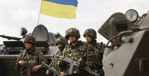 Порошенко: переход на трехсменную работу военных заводов позволит «полностью избавиться от ополченцев»  | Русская весна