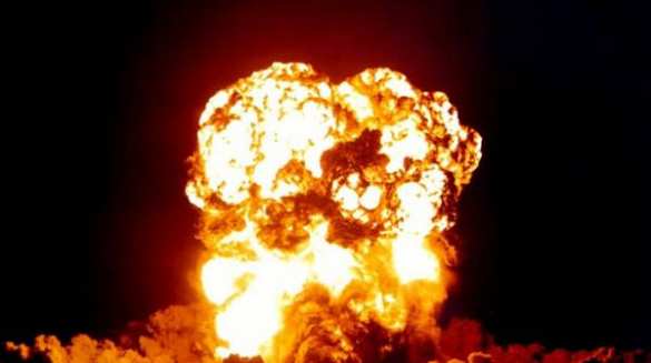 Взрыв топливной емкости произошел на неработающей АЗС в Донецке, пострадавших нет, — МГБ ДНР | Русская весна