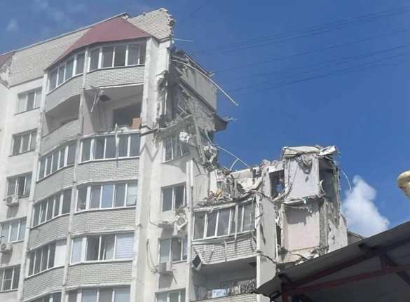 Трагедия в Саратове: взрыв газа обрушил подъезд жилого дома, погибли люди (ФОТО, ВИДЕО) | Русская весна